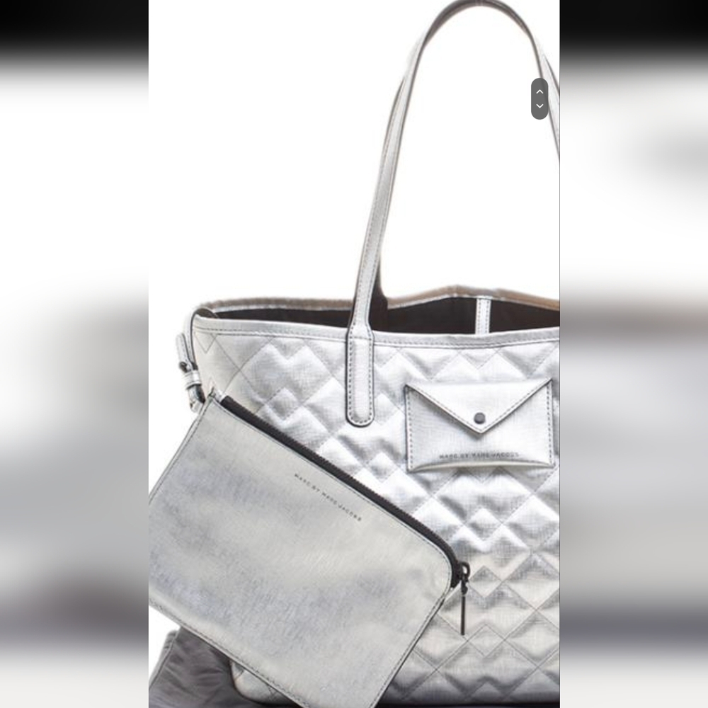 *HOST PICK*Marc jacob silver tote bag - Picture 8 of 8